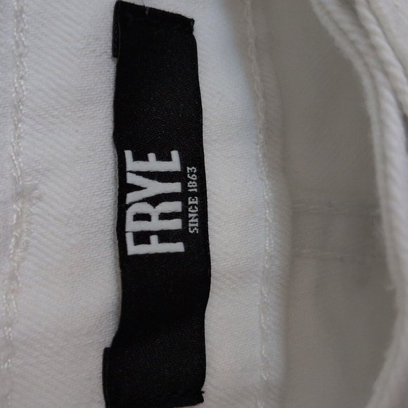 Frye White Straight Leg Jeans - 12/31 - Picture 2 of 8